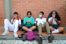 Comunidades educativas celebran restablecimiento de la alimentación escolar