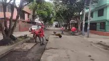 Con maquinaria y obreros, Infraestructura recupera la malla vial urbana y rural en Cali