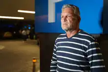 “¡Eres grande Freddy!”: Hinchas despidieron al jugador Rincón.