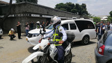 Agentes de tránsito acompañaron la caravana de Freddy Rincón