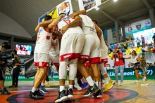 Las estrellas del baloncesto vuelven a brillar en el Evangelista Mora