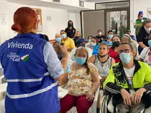 Atención permanente sobre oferta de vivienda se brinda en las comunas de la ciudad