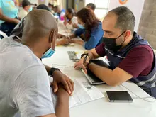 Atención permanente sobre oferta de vivienda se brinda en las comunas de la ciudad
