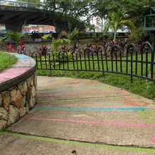 Con iluminación y color se transforma el Teatrino del Río al oeste de Cali