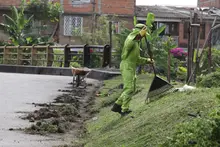 Con murales y siembra de árboles, se embelleció punto impactada por arrojo de residuos 