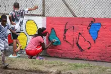 Con murales y siembra de árboles, se embelleció punto impactada por arrojo de residuos 
