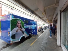 Unidad Móvil Hacienda más cerca de ti favorece a los caleños en las calles de la ciudad