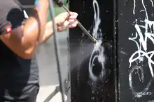 Avenida sexta con calles 13- 15