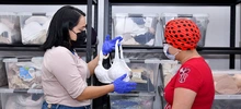 Jornada especial de donaciones de prótesis y pelucas para mujeres con cáncer de seno