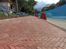 Intensifican obras de espacio público en el Parque Central río Cali