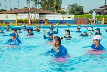 Con clases de Acuafit, los caleños están mejorando su estado físico y mental 