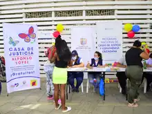 900 personas accedieron a los servicios de la Casa de Justicia Móvil