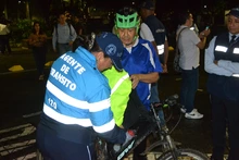 Los ‘Bici Doctores’ se activaron en el Bulevar del Río
