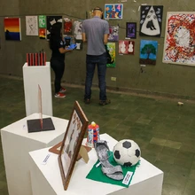 1000 jóvenes de ‘Todas y todos a estudiar’ exponen sus creaciones artísticas