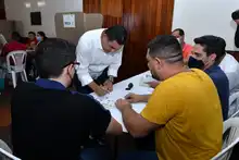 Ospina votó en el puesto ubicado en la CVC