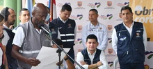 Alcaldía de Cali y comunidad de El Troncal, firman acuerdo para recuperación de vías