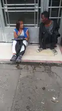Plan de recuperación de la Plaza de Cayzedo prioriza acciones con los habitantes de calle del sector