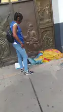 Plan de recuperación de la Plaza de Cayzedo prioriza acciones con los habitantes de calle del sector