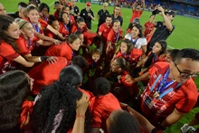 Técnico campeón y goleadora del América de Cali agradecieron apoyo de la Alcaldía 