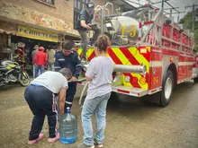 Alcaldía suministra agua potable a ‘a domicilio’ en la zona rural