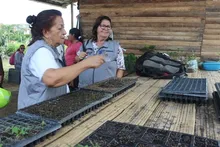 Ediles conocen huertas del Jarillón, trabajo que replicarán en los territorios.