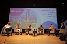 Conectividad, infraestructura y transformación de prácticas pedagógicas: conclusiones del foro Cali, ciudad inteligente en el marco del sistema educativo