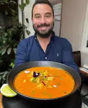 “Si yo fuera el tipo de las Michelín, le daría una estrella a esta ciudad entera”: Tulio Recomienda
