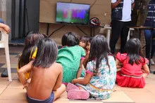 Cali alberga 130 indígenas Emberá