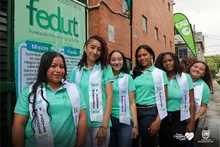 Jóvenes beneficiarios de Todas y Todos a Estudiar recibieron certificaciones académicas