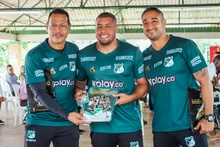 Secretaría del Deporte, de taquito con el álbum del Deportivo Cali