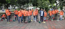 Caleños madrugaron a embellecer a la Precursora de la Independencia