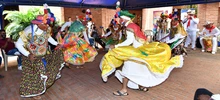 ‘La danza de las Farotas’ enamoró en el Mercedes Montaño