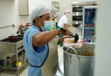 762 comedores comunitarios brindan atención alimentaria a población vulnerable  