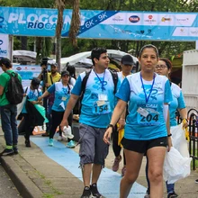 Al río Cali llegó ‘Plogging 3R’, iniciativa ambiental para recuperar su cauce