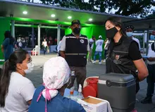Tarjeta roja para quienes no usan tapabocas en el transporte masivo y no han completado su esquema de vacunación