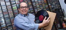 “Melómanos y coleccionistas preservan la memoria de la salsa en la ´Sucursal del cielo´