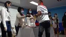 Hombres y mujeres excombatientes culminaron su ciclo formativo como bachilleres 
