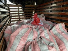 Alcaldía recibe de la Dian donación de 600 pares de zapatos