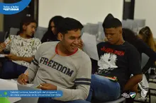 Jóvenes caleños fortalecen competencias para mejores resultados en Pruebas Saber 11