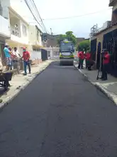 Con trabajos diurnos y nocturnos, Infraestructura continúa la recuperación de vías en Cali