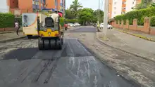 Con trabajos diurnos y nocturnos, Infraestructura continúa la recuperación de vías en Cali