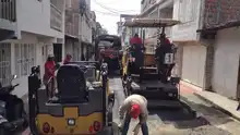 Con trabajos diurnos y nocturnos, Infraestructura continúa la recuperación de vías en Cali