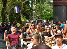 Con tranquilidad y alegría, caleños presenciaron la posesión presidencial en el Bulevar del Rio
