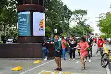 Con tranquilidad y alegría, caleños presenciaron la posesión presidencial en el Bulevar del Rio