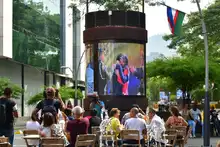 Con tranquilidad y alegría, caleños presenciaron la posesión presidencial en el Bulevar del Rio