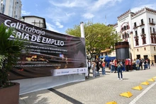 Jóvenes acudieron de forma masiva a  feria de empleo para aspirar a cerca de 1000 vacantes