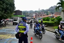 Con más de 180 agentes, Secretaría de Movilidad acompaña ‘plan éxodo’ para garantizar la seguridad vial