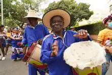 Colonias del Pacífico desfilaron en un marco de belleza, alegría y folclor