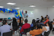 Docentes de la institución educativa INEM recibieron el certificado del manejo del curso Moodle