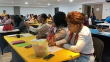 Reconocimientos del Ministerio de Educación a maestras caleñas
